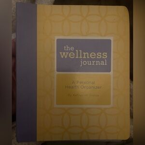 The Wellness Journal: A Personal Health Organizer tab/cardholder